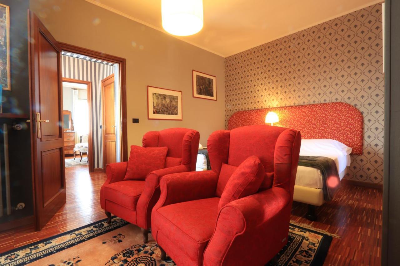 Felicin - Ristorante Albergo "Dimora Storica" Monforte dʼAlba Dış mekan fotoğraf