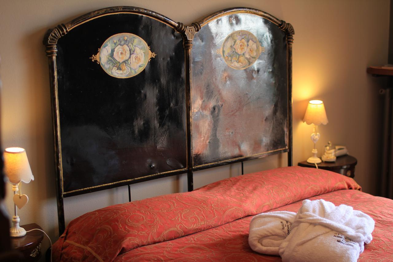 Felicin - Ristorante Albergo "Dimora Storica" Monforte dʼAlba Dış mekan fotoğraf