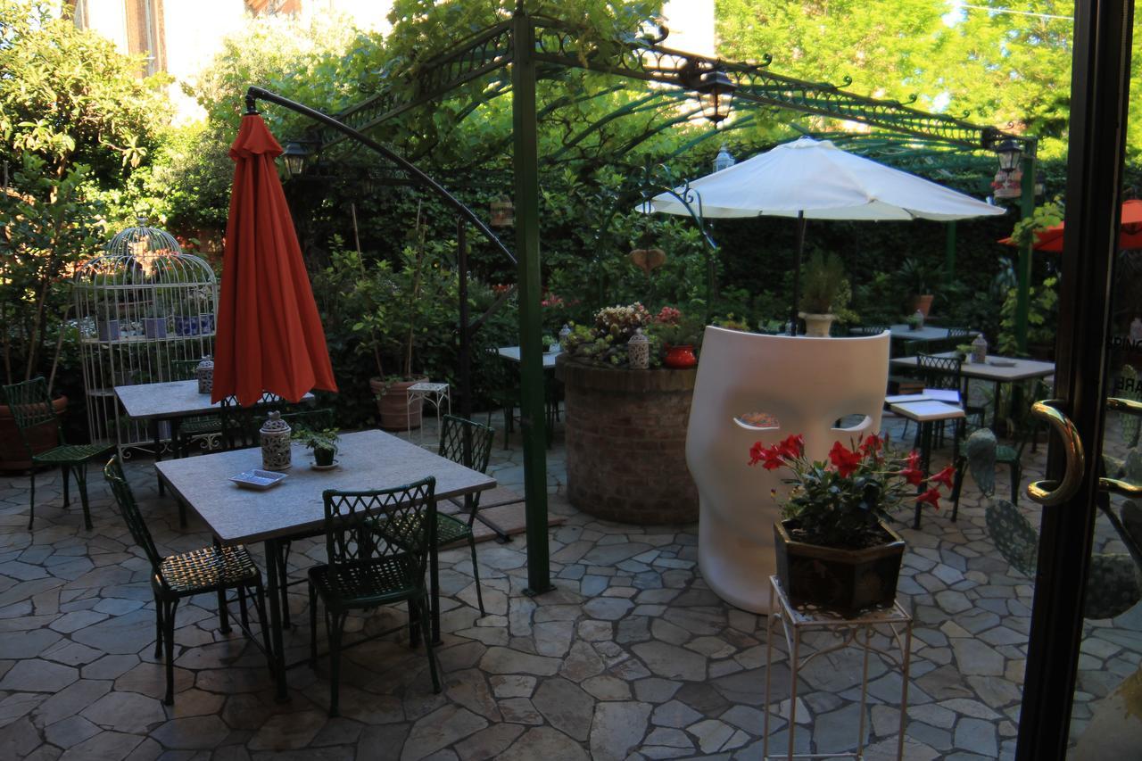 Felicin - Ristorante Albergo "Dimora Storica" Monforte dʼAlba Dış mekan fotoğraf
